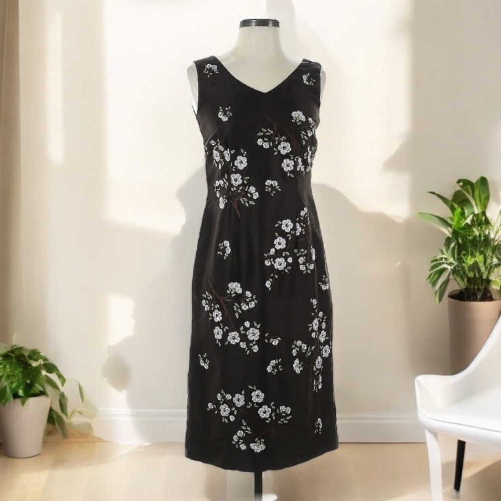 INC International Concepts Black/Brown with Elegant Design | SIZE 4